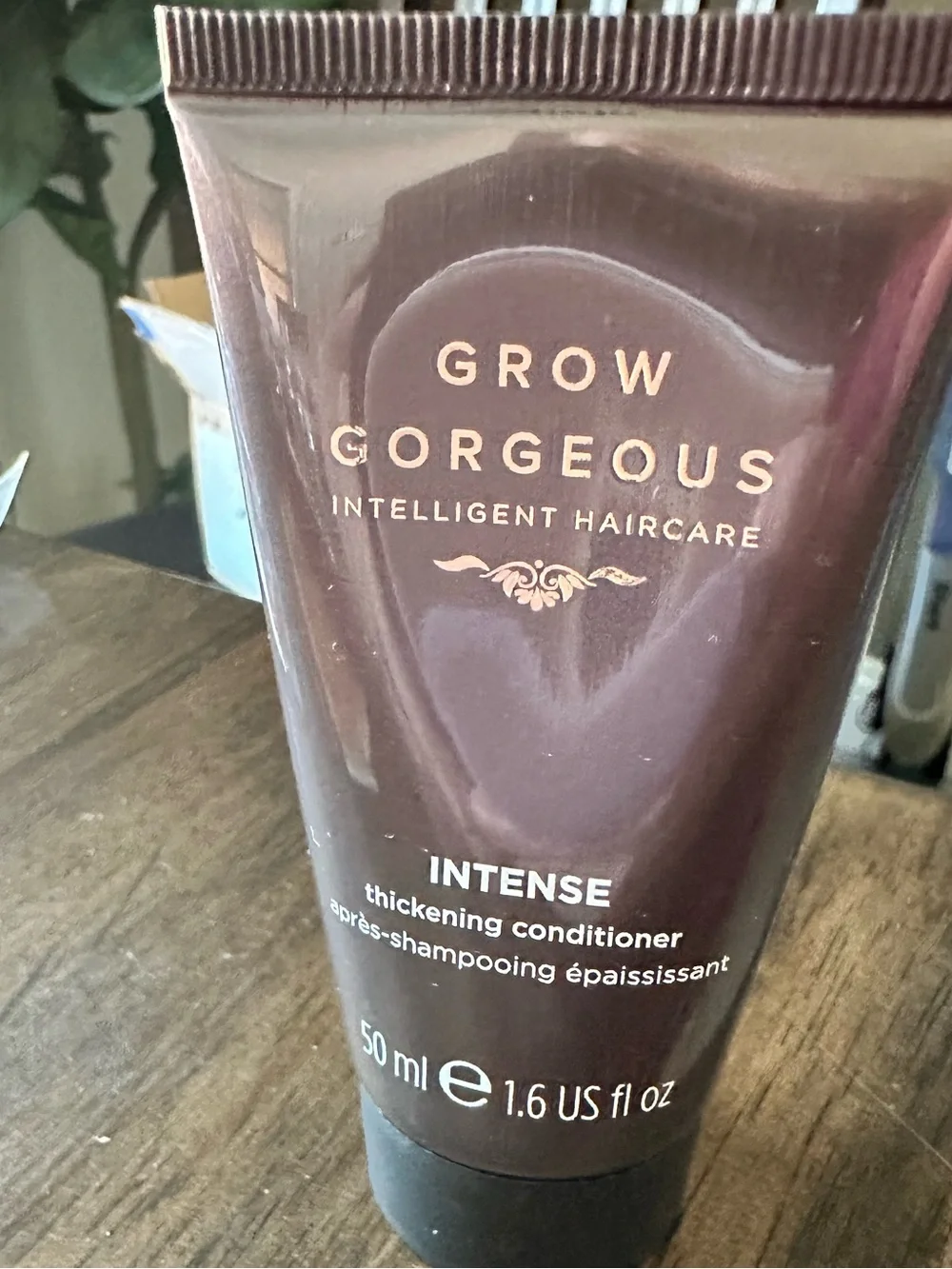 NWT Set of 2 Travel Size Grow Gorgeous Intelligent Haircare Shampoo & Conditione